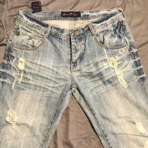 Distressed Seven7 Men’s Jeans
